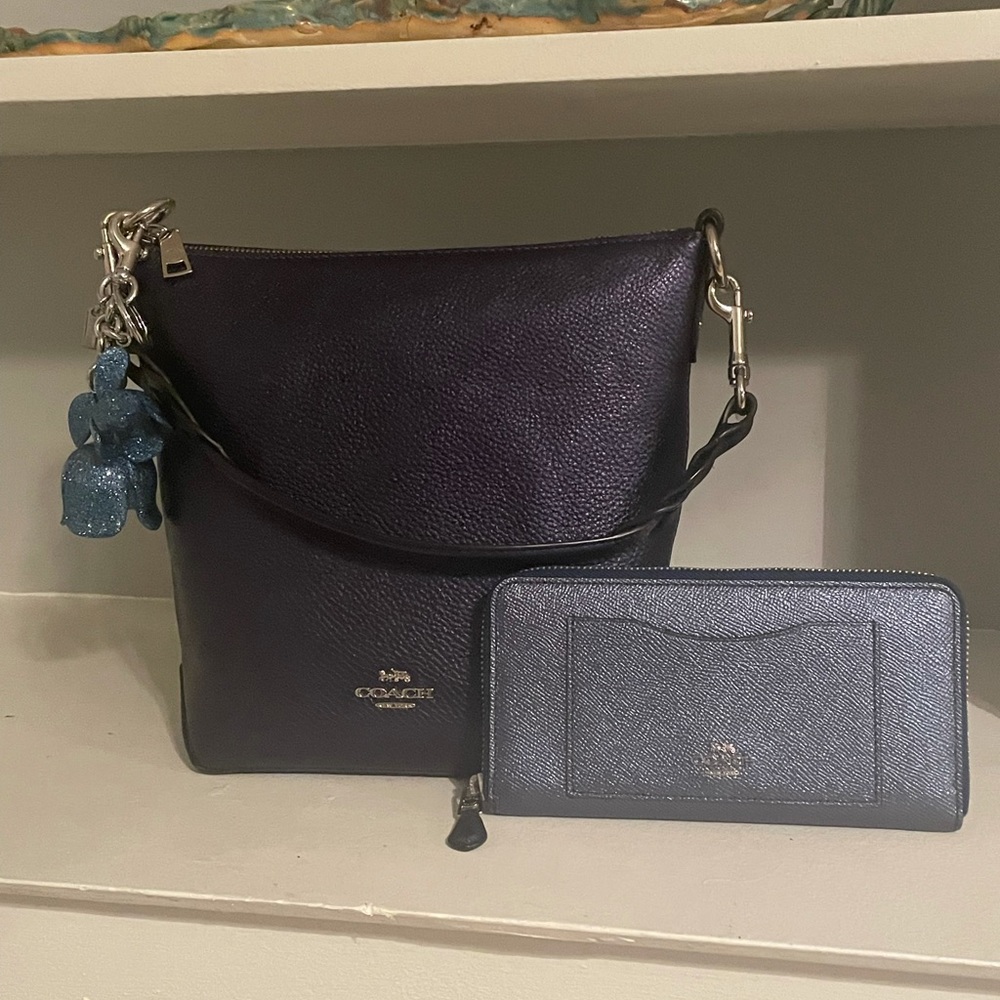 Metallic blue Abby duffle purse only!
